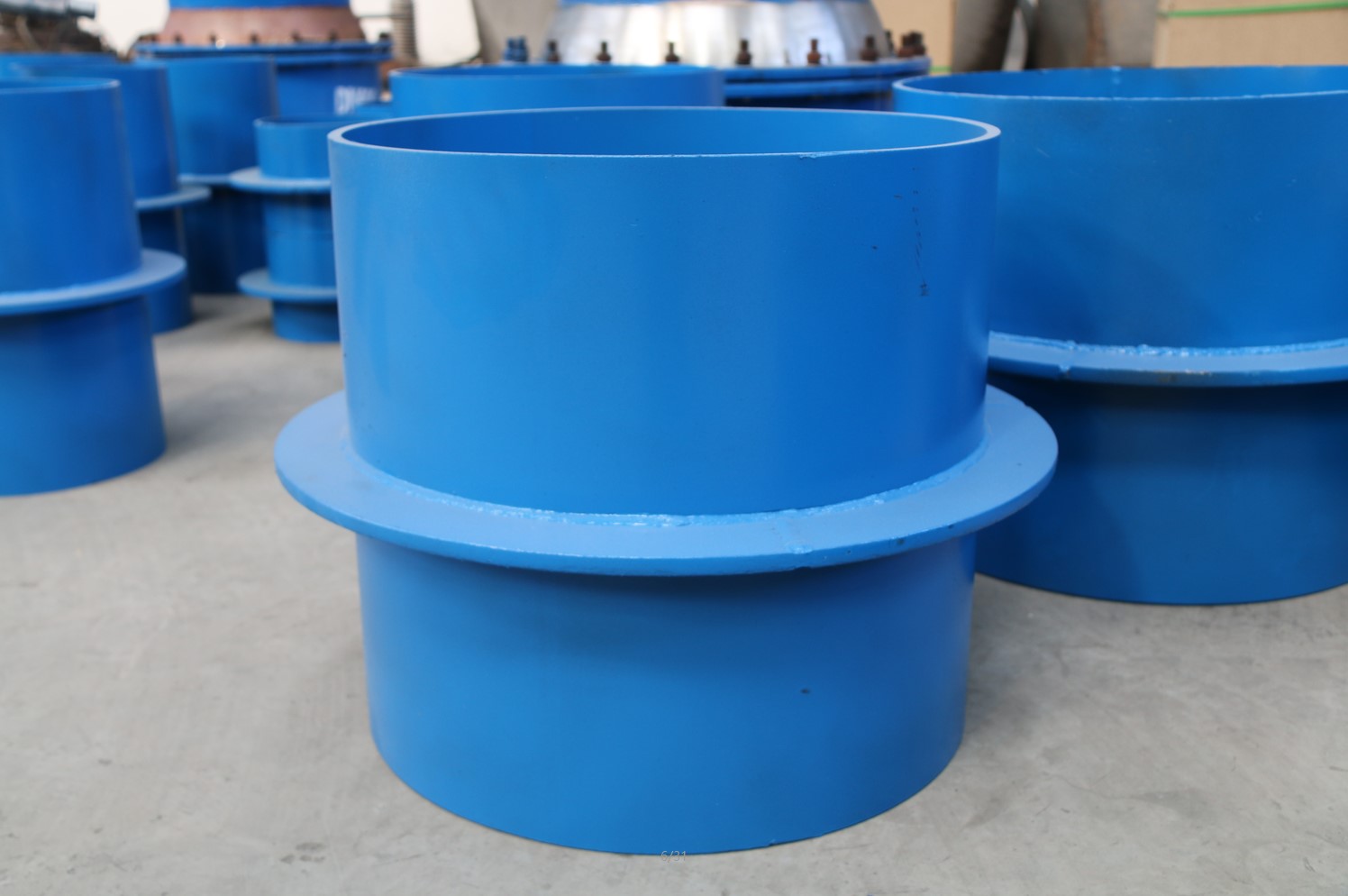 �ӱ����Է�ˮ�׹�