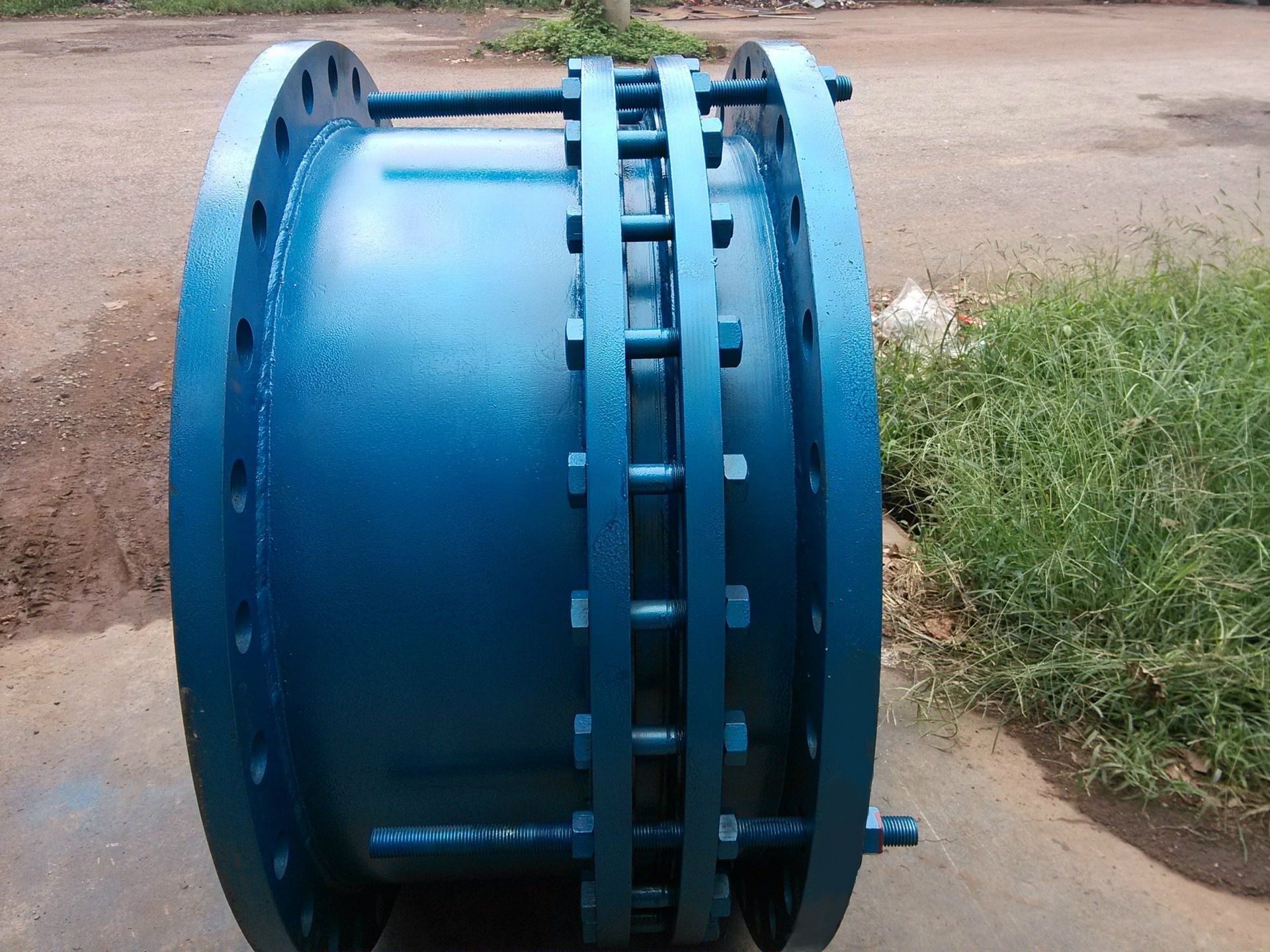 �L����s��