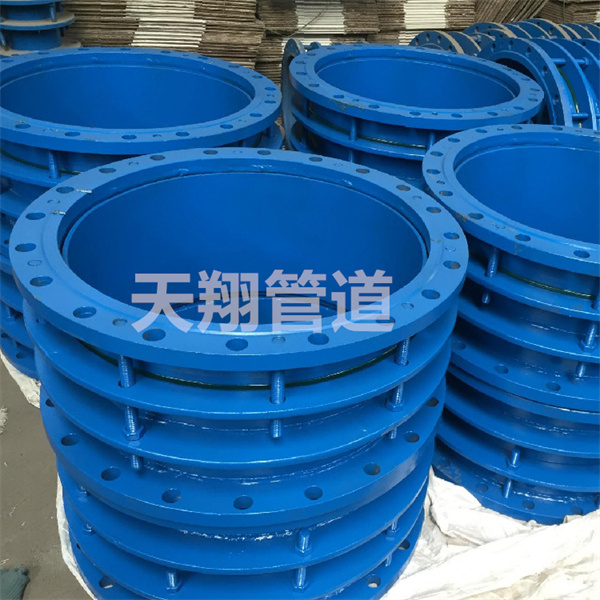 �y���������^