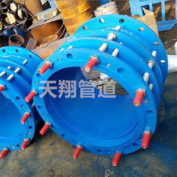 ���C��s���^